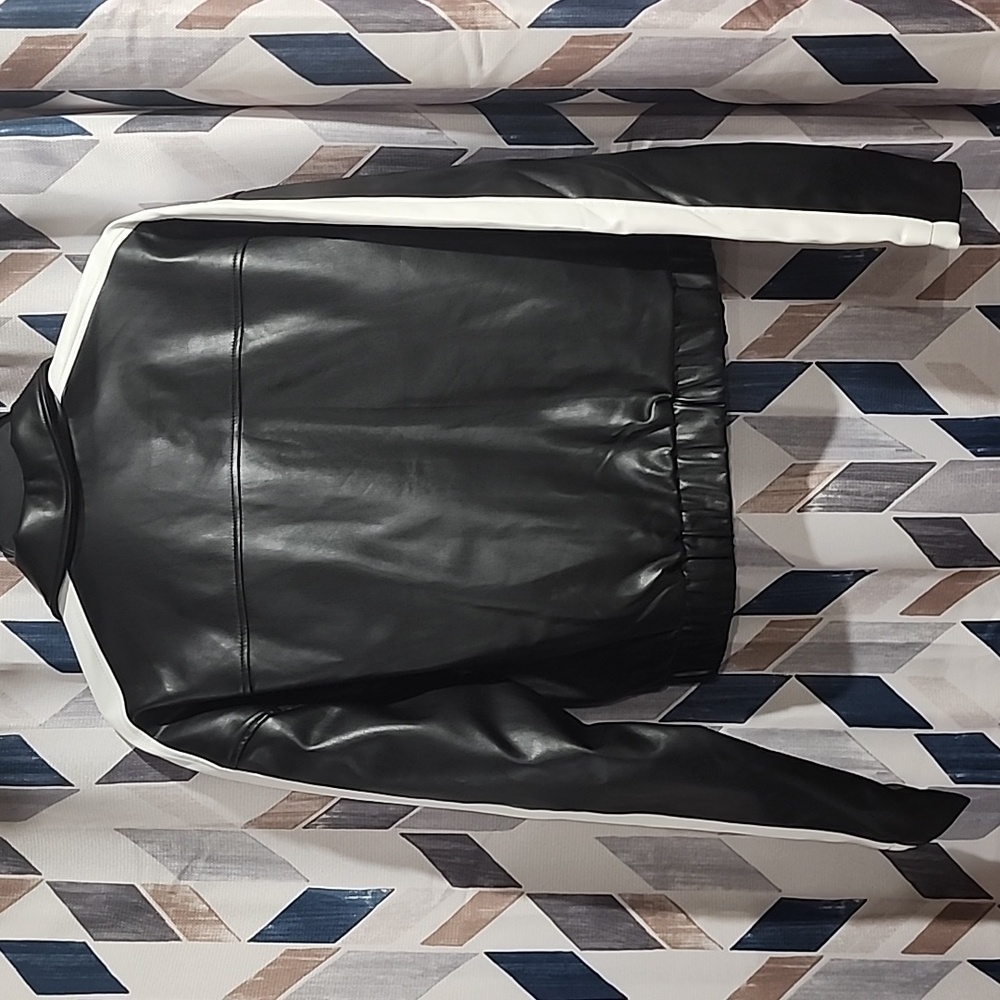 Forever 21 Faux Leather Jacket NWT Sz L - Picture 5 of 5
